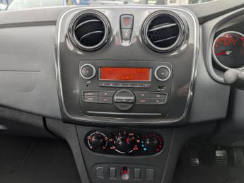 Dacia Sandero 1.0 SCe Essential Hatchback 5dr Petrol Manual Euro 6 (75 ps)