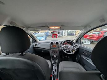 Dacia Sandero 1.0 SCe Essential Hatchback 5dr Petrol Manual Euro 6 (75 ps)