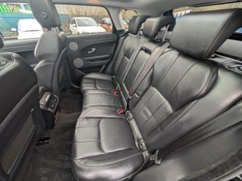 Land Rover Range Rover Evoque 2.0 TD4 SE Tech SUV 5dr Diesel Auto 4WD Euro 6 (s/s) (180 ps)