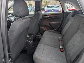 Vauxhall Crossland X 1.2 SE SUV 5dr Petrol Manual Euro 6 (83 ps)