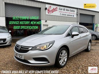Vauxhall Astra 1.6 CDTi ecoTEC BlueInjection Design Sports Tourer 5dr Diesel Ma