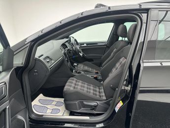 Volkswagen Golf 2.0 TSI BlueMotion Tech GTI Hatchback 5dr Petrol DSG Euro 6 (s/s