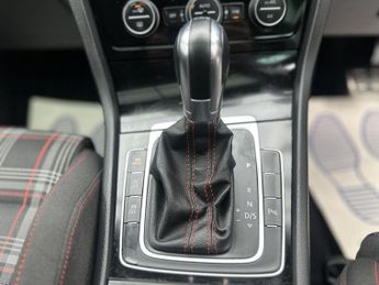 Volkswagen Golf 2.0 TSI BlueMotion Tech GTI Hatchback 5dr Petrol DSG Euro 6 (s/s