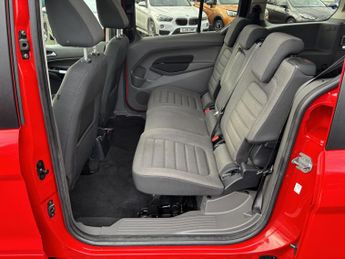 Ford Grand Tourneo Connect 1.5 EcoBlue Titanium MPV 5dr Diesel Auto Euro 6 (s/s) (120 ps)