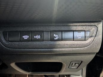 Peugeot 2008 1.2 PureTech Allure Premium SUV 5dr Petrol Manual Euro 6 (s/s) (