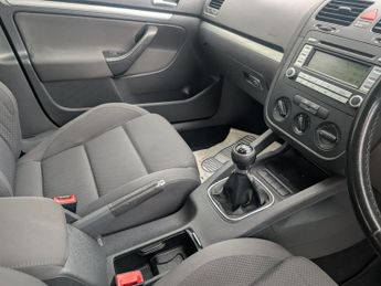 Volkswagen Golf 1.9 TDI Sport Hatchback 5dr Diesel Manual (143 g/km, 103 bhp)