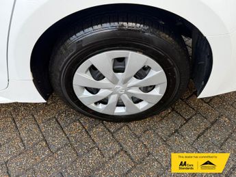 Toyota Corolla 1.8 VVT-h Car Derived Van 5dr Petrol Hybrid CVT Euro 6 (s/s) (14