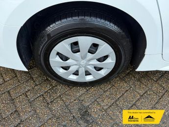 Toyota Corolla 1.8 VVT-h Car Derived Van 5dr Petrol Hybrid CVT Euro 6 (s/s) (14