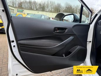 Toyota Corolla 1.8 VVT-h Car Derived Van 5dr Petrol Hybrid CVT Euro 6 (s/s) (14