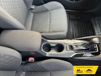 Toyota Corolla 1.8 VVT-h Car Derived Van 5dr Petrol Hybrid CVT Euro 6 (s/s) (14