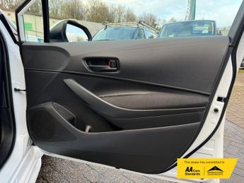 Toyota Corolla 1.8 VVT-h Car Derived Van 5dr Petrol Hybrid CVT Euro 6 (s/s) (14