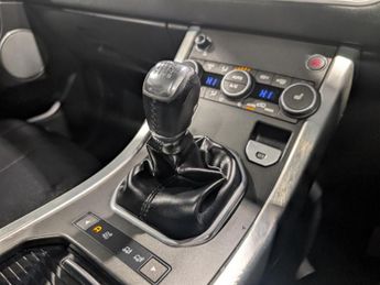 Land Rover Range Rover Evoque 2.0 TD4 SE Tech SUV 5dr Diesel Manual 4WD Euro 6 (s/s) (180 ps)