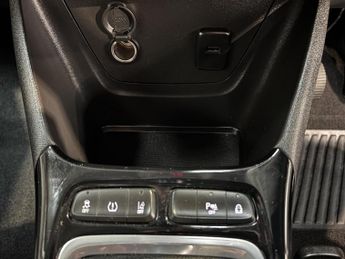 Vauxhall Crossland X 1.2 SE SUV 5dr Petrol Manual Euro 6 (83 ps)