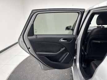 Mercedes-Benz B Class 1.6 B180 AMG Line MPV 5dr Petrol 7G-DCT Euro 6 (s/s) (122 ps)