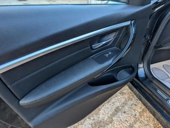 BMW 3 Series 2.0 320d Sport Saloon 4dr Diesel Auto Euro 6 (s/s) (190 ps)