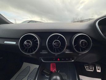Audi TT 2.0 TFSI S line Coupe 3dr Petrol S Tronic quattro Euro 6 (s/s) (