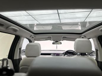 Land Rover Discovery Sport 2.0 TD4 SE Tech SUV 5dr Diesel Auto 4WD Euro 6 (s/s) (180 ps)