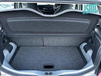 Volkswagen up! 1.0 Move up! Hatchback 5dr Petrol ASG Euro 5 (60 ps)