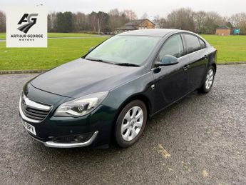 Vauxhall Insignia 1.6 CDTi SRi Nav Hatchback 5dr Diesel Auto Euro 6 (136 ps)