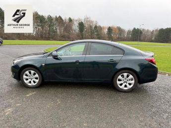 Vauxhall Insignia 1.6 CDTi SRi Nav Hatchback 5dr Diesel Auto Euro 6 (136 ps)