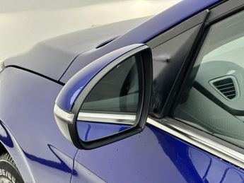 Hyundai IONIQ 1.6 h-GDi GPF Premium Hatchback 5dr Petrol Hybrid DCT Euro 6 (s/