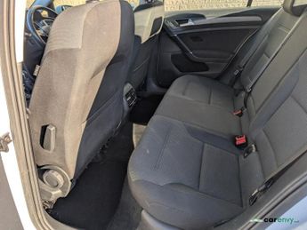 Volkswagen e-Golf 35.8kWh e-Golf Hatchback 5dr Electric Auto (136 ps)