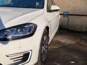 Volkswagen e-Golf 35.8kWh e-Golf Hatchback 5dr Electric Auto (136 ps)