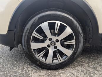 Renault Captur 0.9 TCe ENERGY Play SUV 5dr Petrol Manual Euro 6 (s/s) (90 ps)