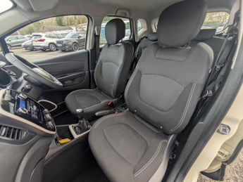 Renault Captur 0.9 TCe ENERGY Play SUV 5dr Petrol Manual Euro 6 (s/s) (90 ps)
