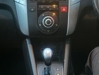 Kia Venga 1.6 2 MPV 5dr Petrol Auto Euro 5 (123 bhp)
