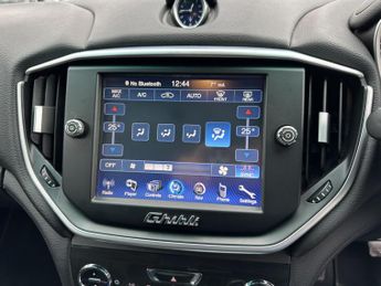 Maserati Ghibli 3.0D V6 Saloon 4dr Diesel ZF Euro 5 (s/s) (275 ps)