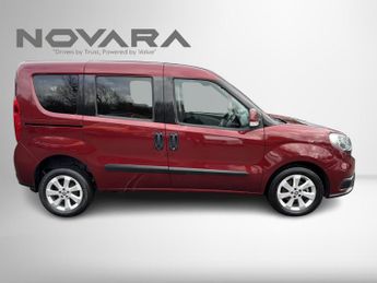 Fiat Doblo 1.6 MultiJet Lounge MPV 5dr Diesel Manual Euro 6 (95 ps)