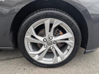 Vauxhall Astra 1.0i Turbo ecoFLEX SRi Hatchback 5dr Petrol Manual Euro 6 (s/s) 