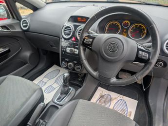 Vauxhall Corsa 1.4i 16v SE Hatchback 5dr Petrol Automatic (a/c) (138 g/km, 99 b