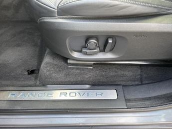 Land Rover Range Rover Evoque 2.0 TD4 HSE Dynamic SUV 5dr Diesel Auto 4WD Euro 6 (s/s) (180 ps