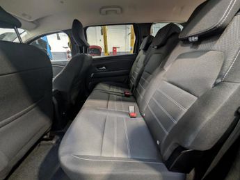 Dacia Jogger 1.0 TCe Comfort MPV 5dr Petrol Manual Euro 6 (s/s) (110 ps)