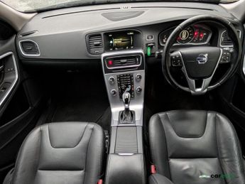 Volvo V60 Cross Country 2.4 D4 SE Nav Estate 5dr Diesel Auto AWD Euro 6 (s/s) (190 ps)