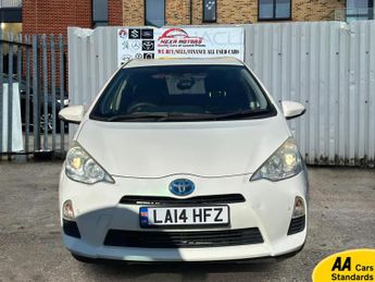 Toyota Yaris 1.5 VVT-h Icon Plus Hatchback 5dr Petrol Hybrid CVT Euro 5 (101 