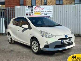 Toyota Yaris 1.5 VVT-h Icon Plus Hatchback 5dr Petrol Hybrid CVT Euro 5 (101 