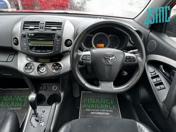 Toyota RAV4 2.0 V-Matic XT-R SUV 5dr Petrol Multidrive S 4WD Euro 5 (158 ps)