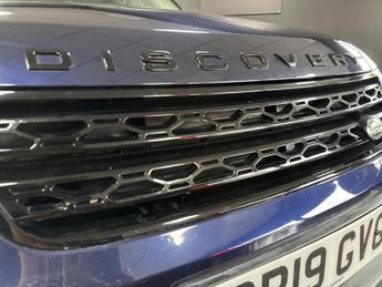 Land Rover Discovery 2.0 Si4 HSE GPF SUV 5dr Petrol Auto 4WD Euro 6 (s/s) (300 ps)
