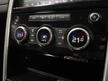 Land Rover Discovery 2.0 Si4 HSE GPF SUV 5dr Petrol Auto 4WD Euro 6 (s/s) (300 ps)