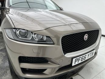 Jaguar F-PACE 2.0 D180 Portfolio SUV 5dr Diesel Auto AWD Euro 6 (s/s) (180 ps)