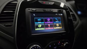 Renault Captur 1.5 dCi ENERGY Iconic SUV 5dr Diesel EDC Euro 6 (s/s) (90 ps)