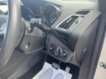 Ford Kuga 2.0 TDCi ST-Line X SUV 5dr Diesel Powershift AWD Euro 6 (s/s) (1