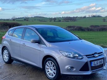 Ford Focus 1.6 Titanium Hatchback 5dr Petrol Manual Euro 5 (125 ps)