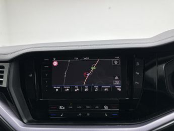 Volkswagen Touareg 3.0 TDI V6 R-Line SUV 5dr Diesel Tiptronic 4Motion Euro 6 (s/s) 