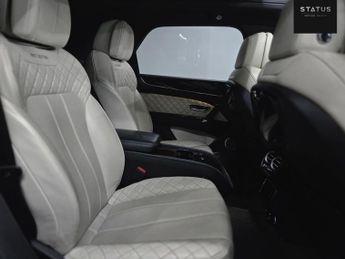 Bentley Bentayga 6.0 W12 SUV 5dr Petrol Auto 4WD Euro 6 (s/s) (608 ps)