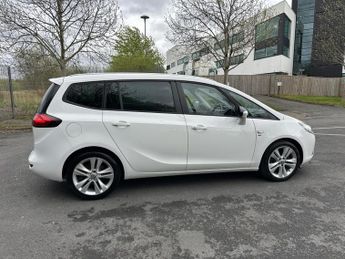 Vauxhall Zafira Tourer 1.4i Turbo SRi MPV 5dr Petrol Manual Euro 6 (140 ps)