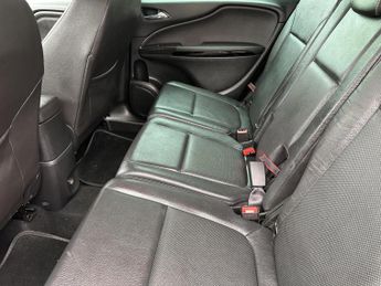 Vauxhall Zafira Tourer 1.4i Turbo SRi MPV 5dr Petrol Manual Euro 6 (140 ps)